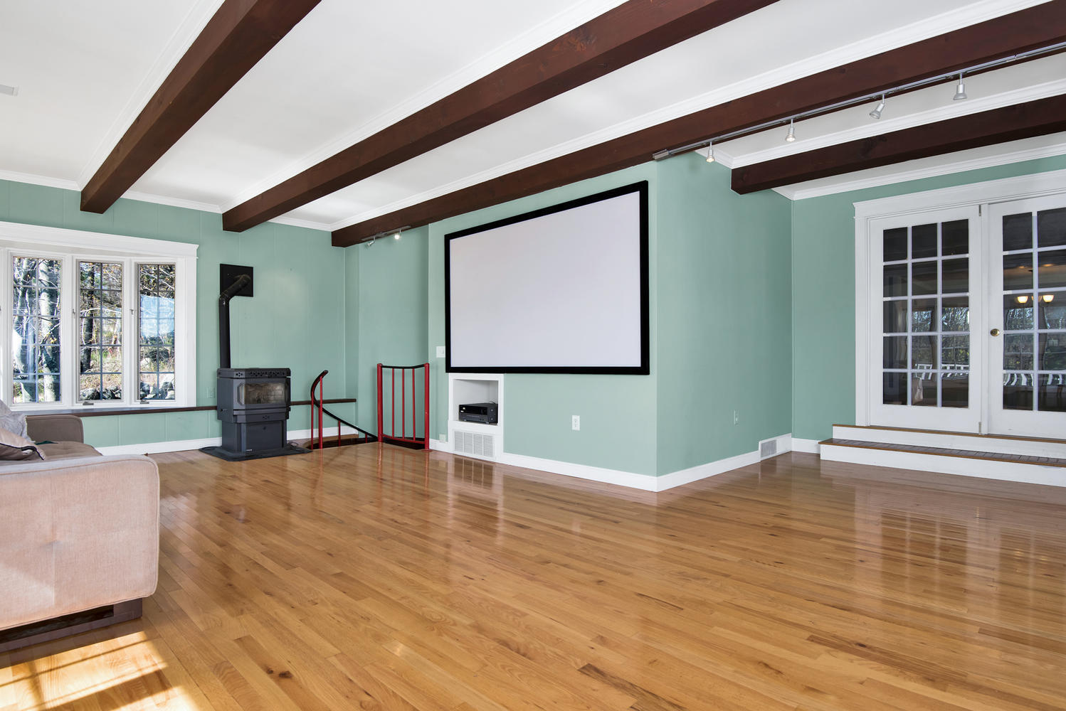 8 Western Promenade, Unit PROMENADE Paris, ME 04281 - Photo 8 of 39 8 Western Promenade South-large-008-018-