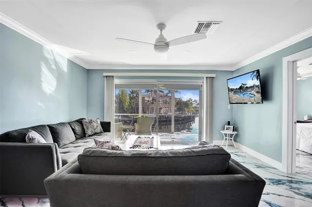 $399,900 | 2330 Northeast 36th Street, Unit 9, Lighthouse Point, FL 33064