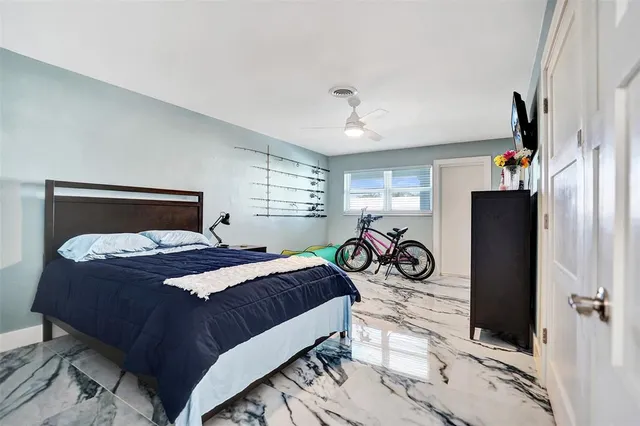 $399,900 | 2330 Northeast 36th Street, Unit 9, Lighthouse Point, FL 33064