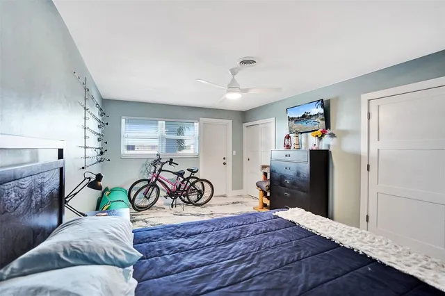 $399,900 | 2330 Northeast 36th Street, Unit 9, Lighthouse Point, FL 33064