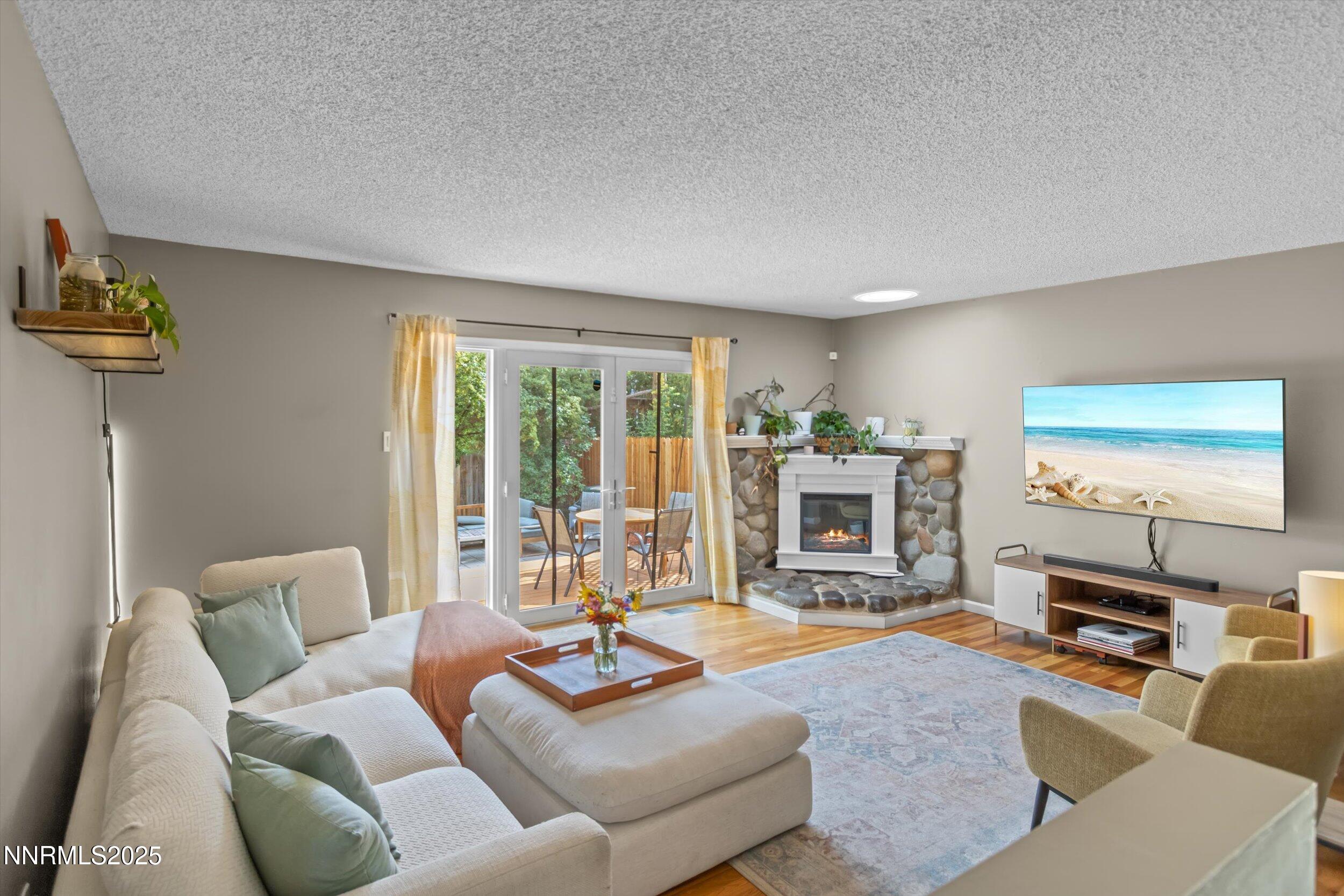 3050 Accacia Way Reno, NV 89503 - Photo 13 of 38 28-IMG_7598