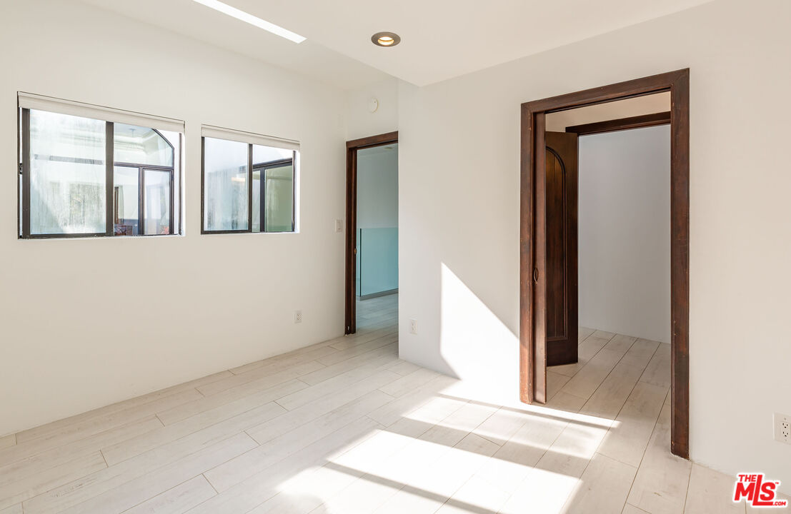 6508 Dume Drive Malibu, CA 90265 - Photo 17 of 39