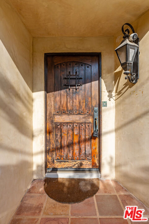 6508 Dume Drive Malibu, CA 90265 - Photo 3 of 39