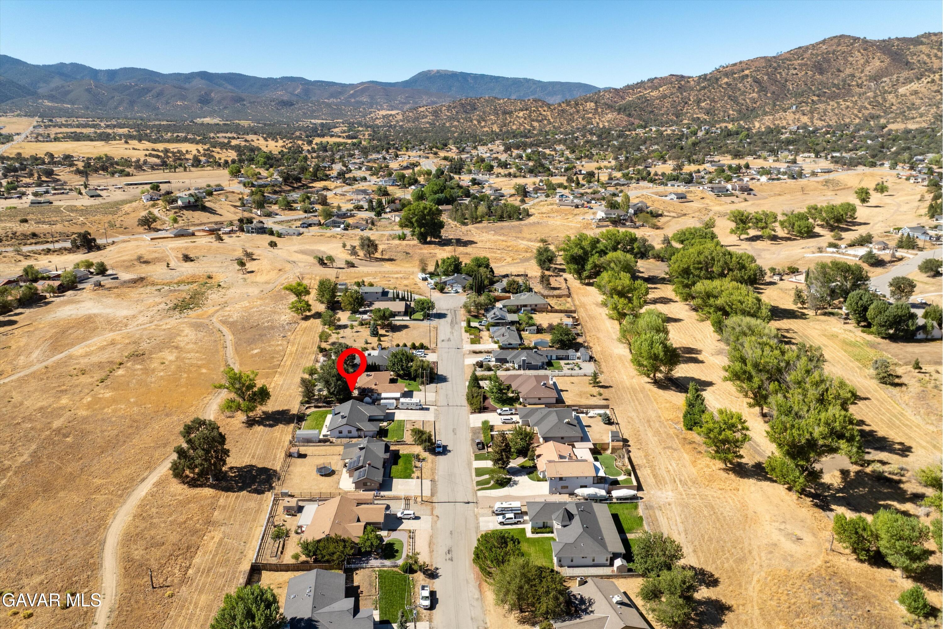 22904 Clover Spring Place Tehachapi, CA 93561 - Photo 38 of 41 30-DJI_0112-HDR-Edit