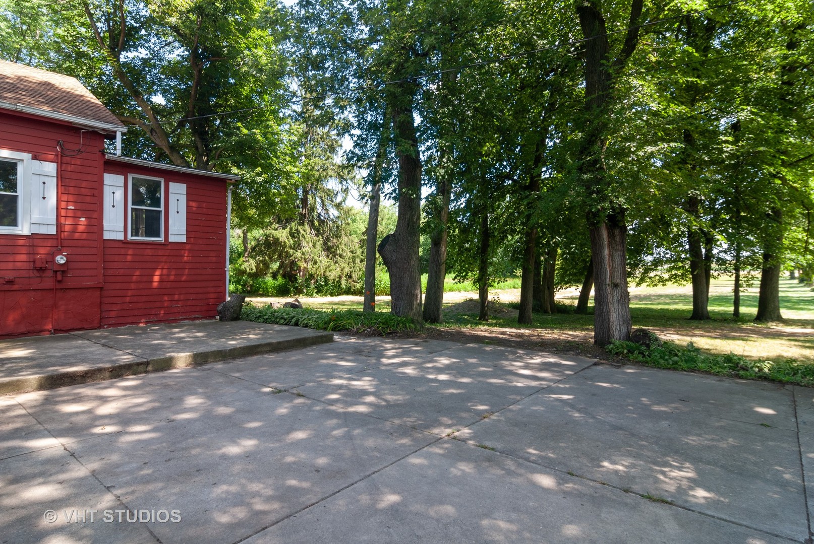 2N152 Kautz Road Geneva, IL 60134 - Photo 3 of 20