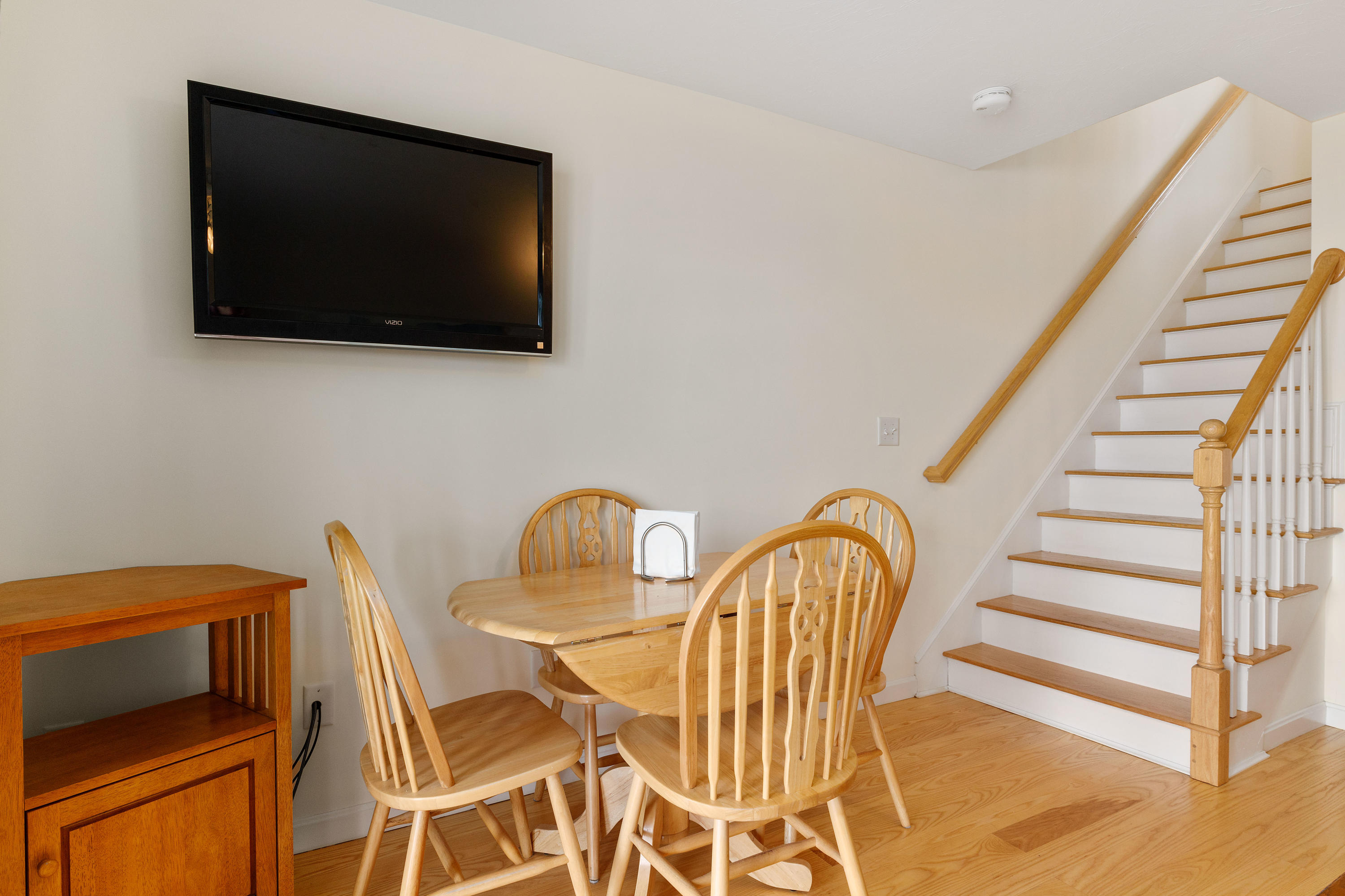 482 Shore Road, Unit 12 Truro, MA 02666 - Photo 8 of 20 482ShoLR-12