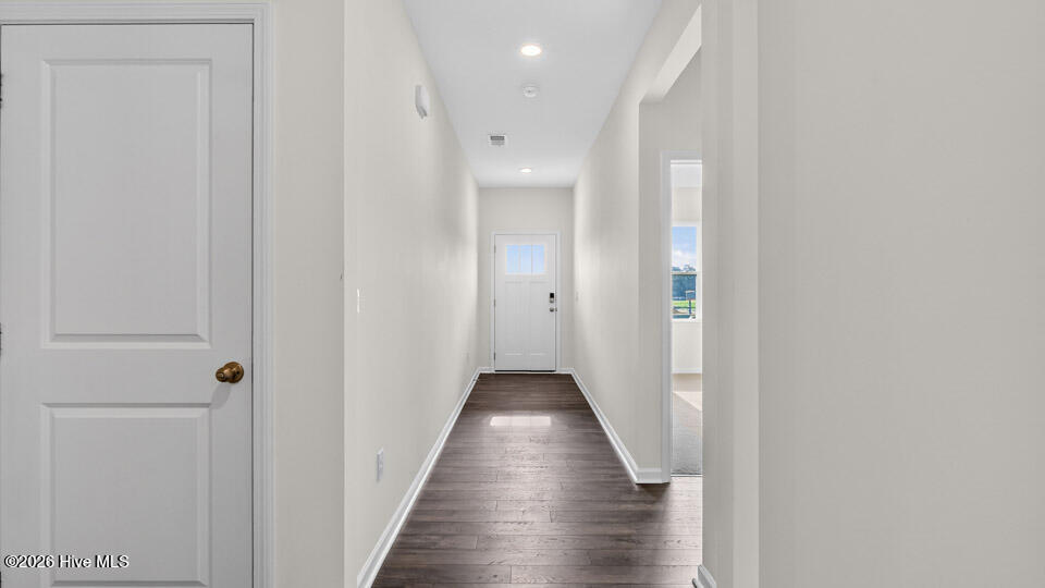 293 Maddox Drive Aberdeen, NC 28315 - Photo 2 of 32 Foyer