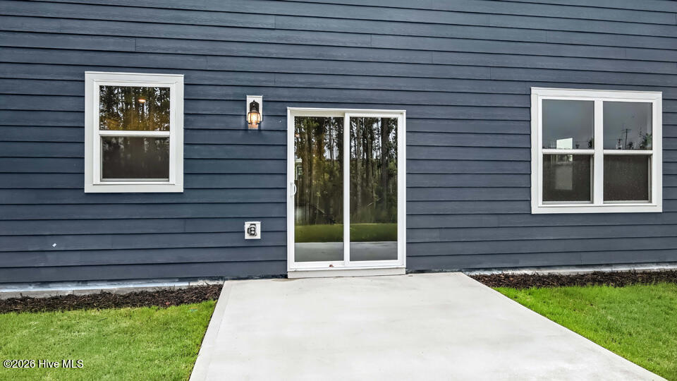 293 Maddox Drive Aberdeen, NC 28315 - Photo 30 of 32 Patio
