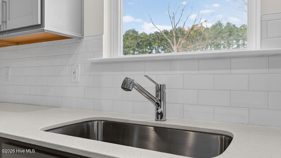 293 Maddox Drive Aberdeen, NC 28315 - Photo 7 of 32 Kitchen