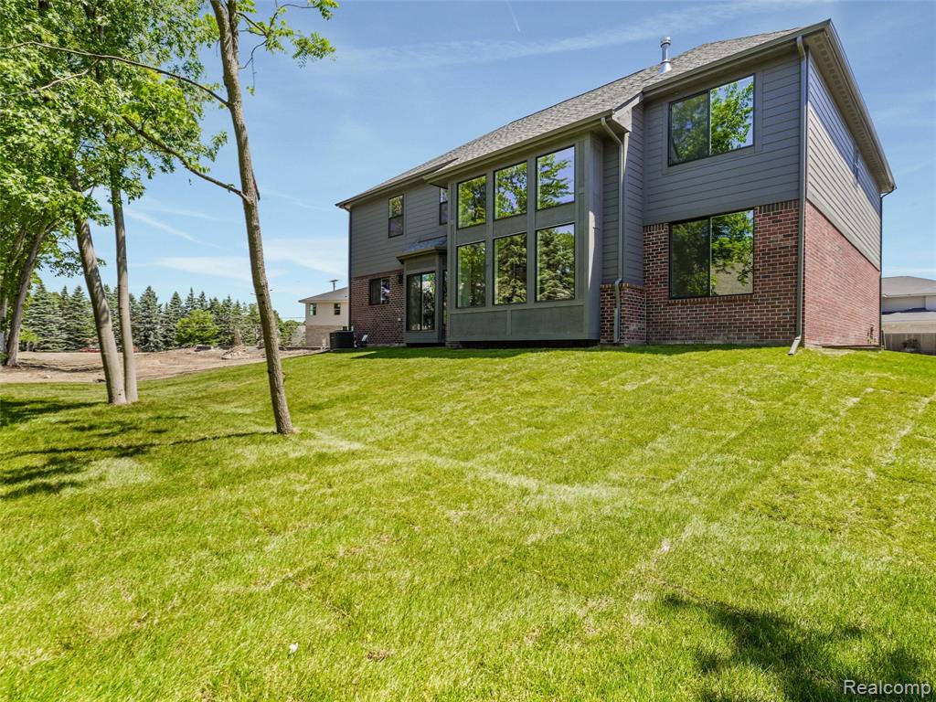 3941 Capstan Court Troy, MI 48083 - Photo 29 of 32