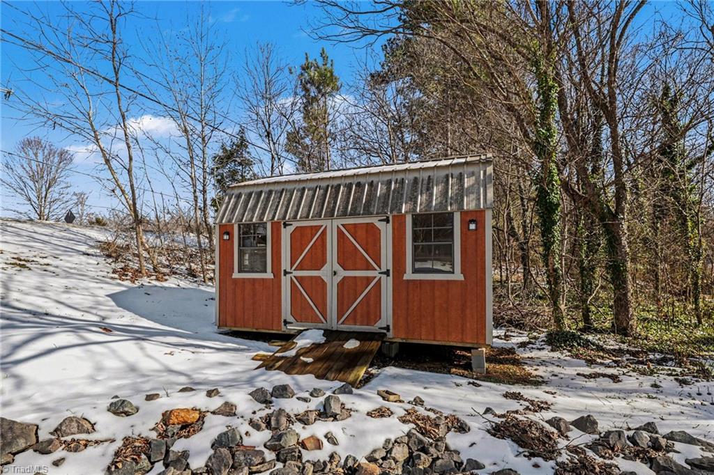 107 Charleston Ridge Drive Mocksville, NC 27028 - Photo 25 of 32 Shed conveys