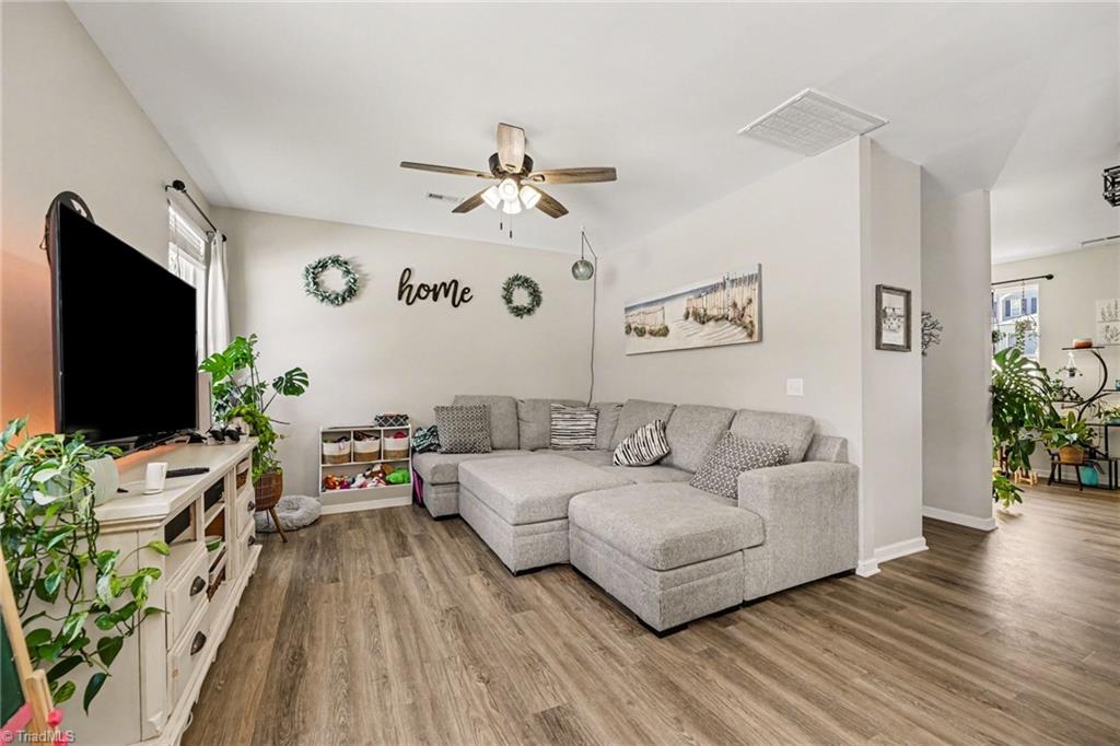 107 Charleston Ridge Drive Mocksville, NC 27028 - Photo 5 of 32