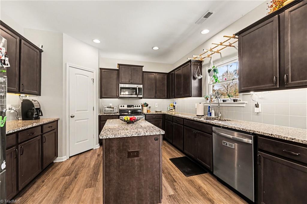 107 Charleston Ridge Drive Mocksville, NC 27028 - Photo 9 of 32