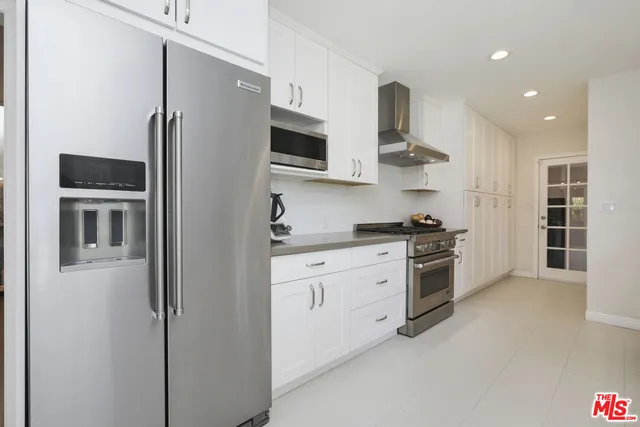 $13,500 | 3028 Motor Avenue, Los Angeles, CA 90064