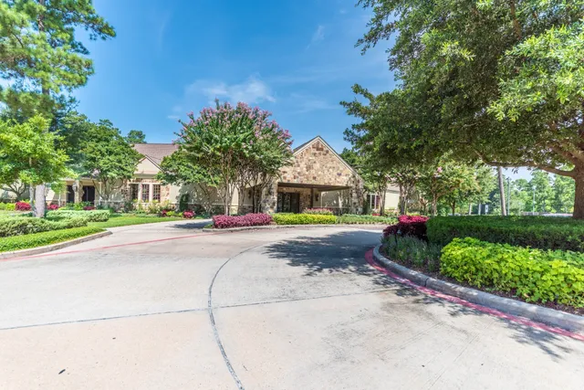$799,000 | 4242 Starling Stream Drive, Spring, TX 77386