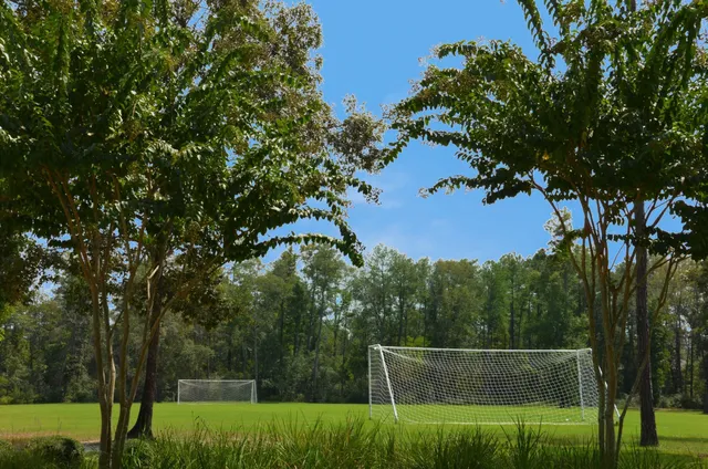 $799,000 | 4242 Starling Stream Drive, Spring, TX 77386