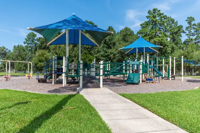 $799,000 | 4242 Starling Stream Drive, Spring, TX 77386