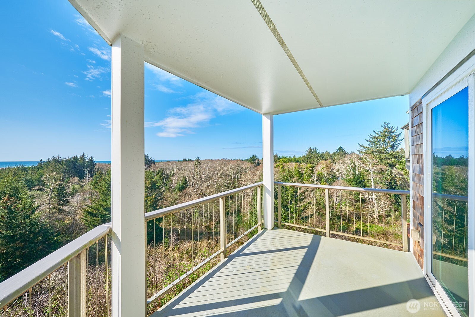 2815 Willows Road, Unit 229 Seaview, WA 98644 - Photo 7 of 25 a view of a balcony