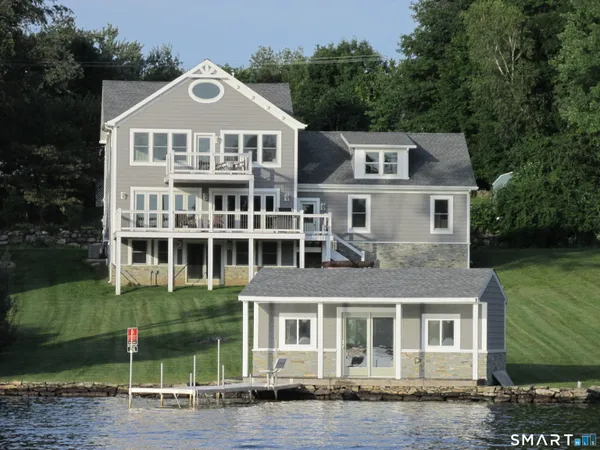 $1,495,000 | 129 East Lake Street, Winchester, CT 06098