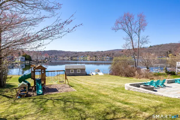 $1,495,000 | 129 East Lake Street, Winchester, CT 06098