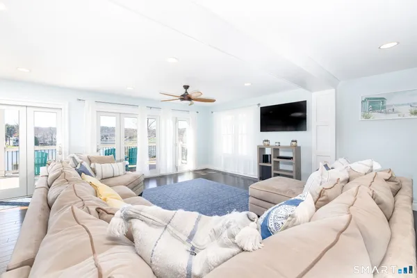 $1,495,000 | 129 East Lake Street, Winchester, CT 06098