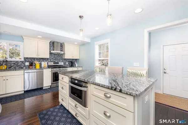 $1,495,000 | 129 East Lake Street, Winchester, CT 06098