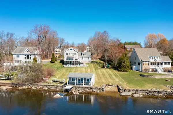 $1,495,000 | 129 East Lake Street, Winchester, CT 06098