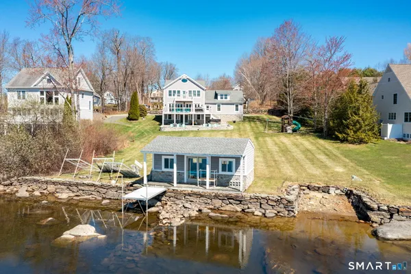 $1,495,000 | 129 East Lake Street, Winchester, CT 06098