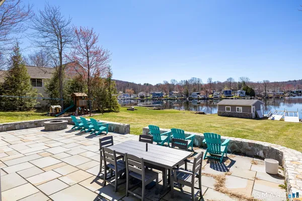 $1,495,000 | 129 East Lake Street, Winchester, CT 06098