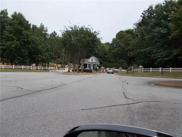 $115,000 | 3533 Lake Ridge Drive, Gainesville, GA 30506