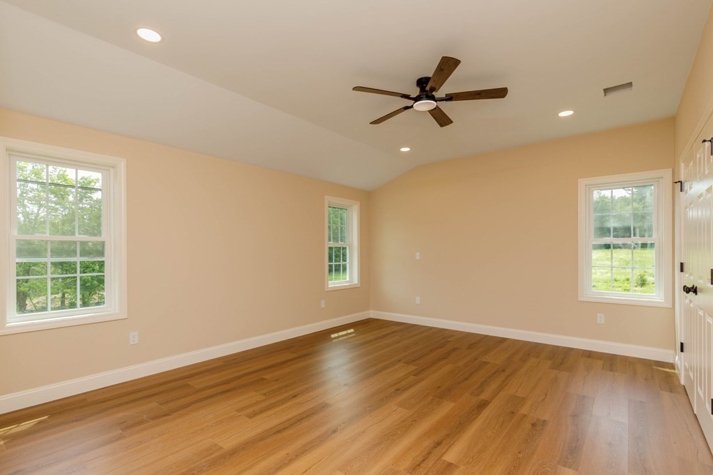 580 Highland Avenue Phillipston, MA 01331 - Photo 9 of 19