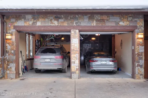 $10,995,000 | 1395 Sierra Vista Drive, Unit 1, Aspen, CO 81611