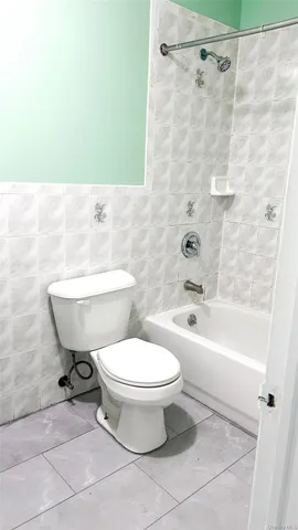 $3,300 | 93-26 197th Street, Unit # 3 | Hollis