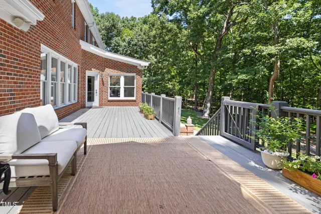 $1,880,000 | 103 Quarry Place, Chapel Hill, NC 27517