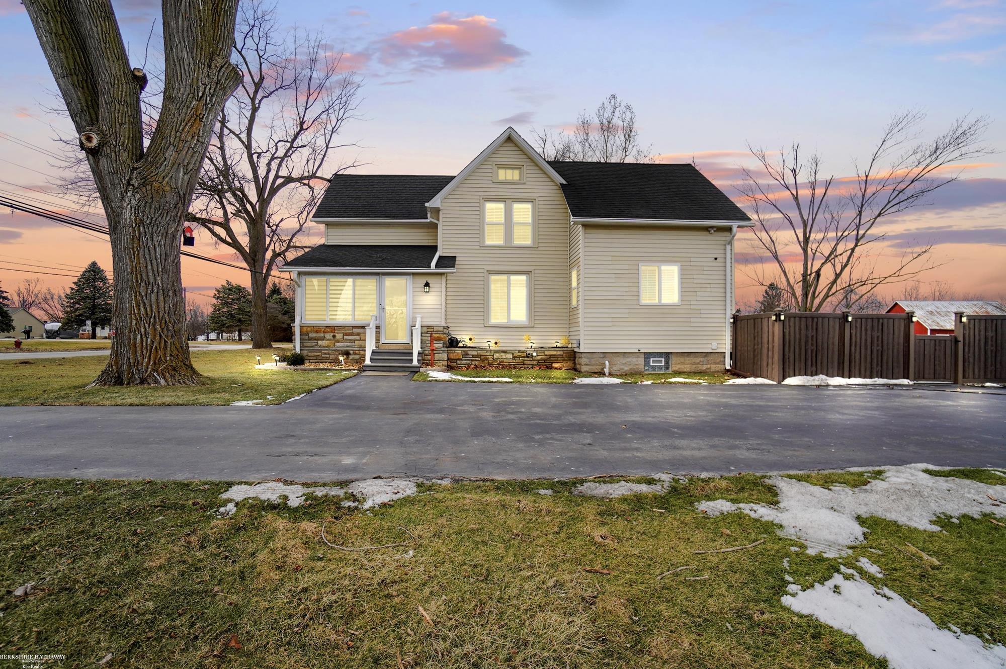 1721 Carleton Rockwood Road Carleton, MI 48117 - Photo 1 of 78 50165620-22336ef1-e604-47d8-b89b-571b15b902cb.JPG