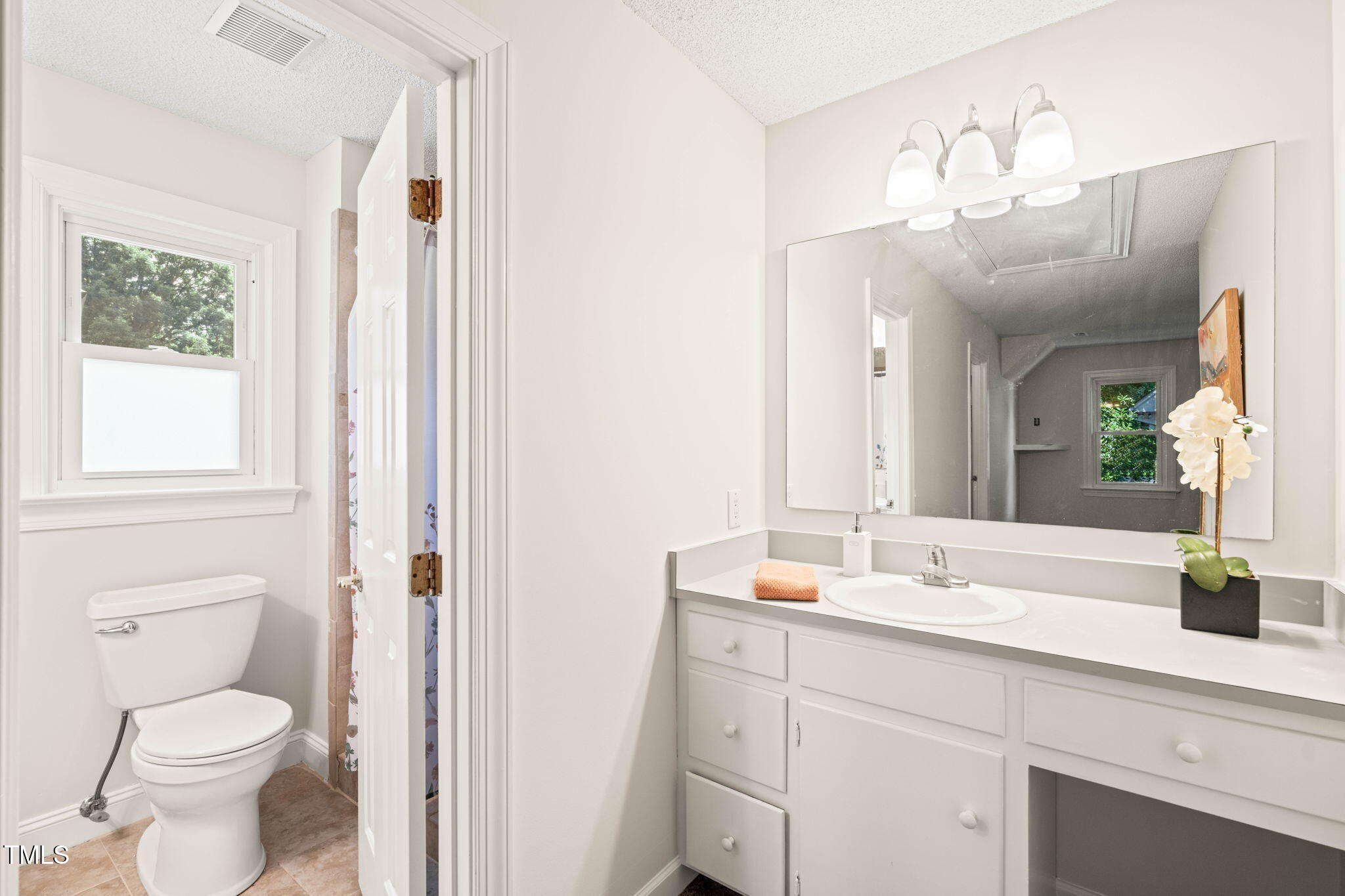 4500 Lancashire Drive Raleigh, NC 27613 - Photo 23 of 41 23-web-or-mls-untitled-6