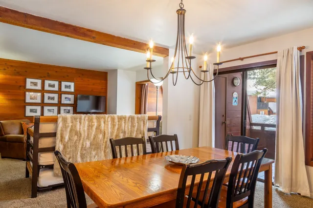 $484,500 | 63 Arrowhead Drive, Unit 12, Mammoth Lakes, CA 93546