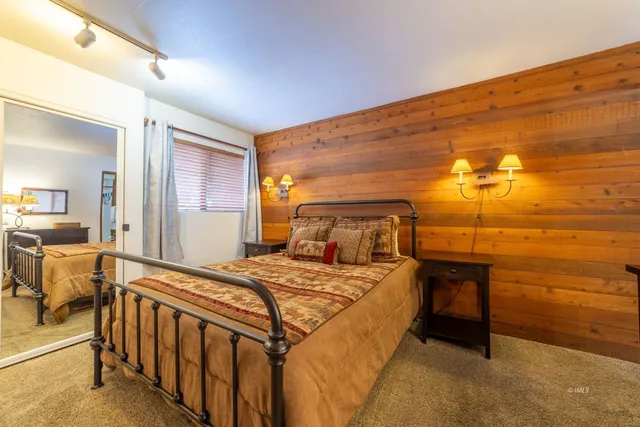 $484,500 | 63 Arrowhead Drive, Unit 12, Mammoth Lakes, CA 93546