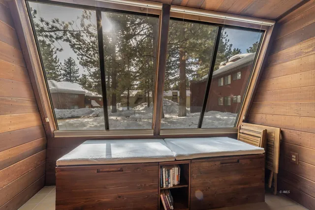 $484,500 | 63 Arrowhead Drive, Unit 12, Mammoth Lakes, CA 93546