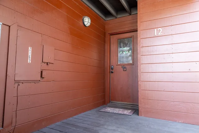 $484,500 | 63 Arrowhead Drive, Unit 12, Mammoth Lakes, CA 93546