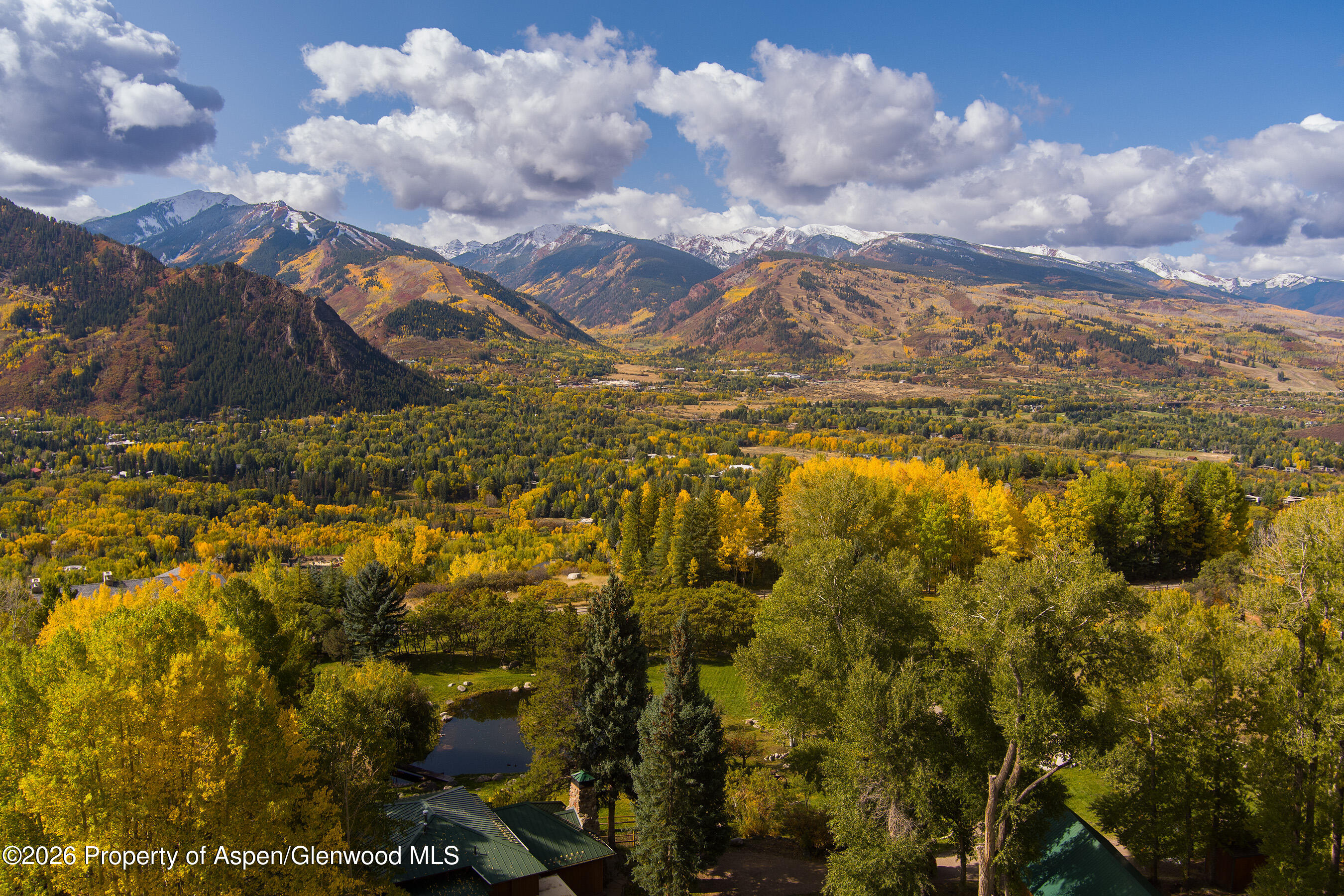 209 East Reds Road, Unit MAIN HOUSE Aspen, CO 81612 - Photo 31 of 37 209eReds_MED_231004003