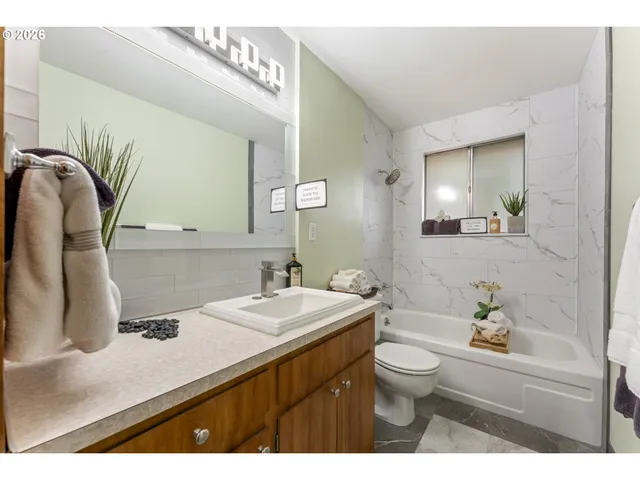 $514,900 | 15316 Southeast Lee Avenue, Milwaukie, OR 97267