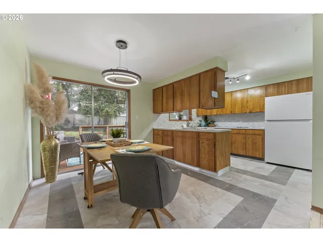 $514,900 | 15316 Southeast Lee Avenue, Milwaukie, OR 97267