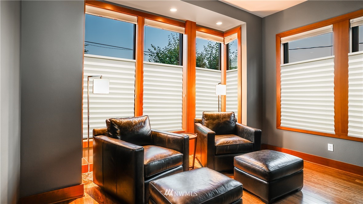 2334 North 57th Street Seattle, WA 98103 - Photo 11 of 25