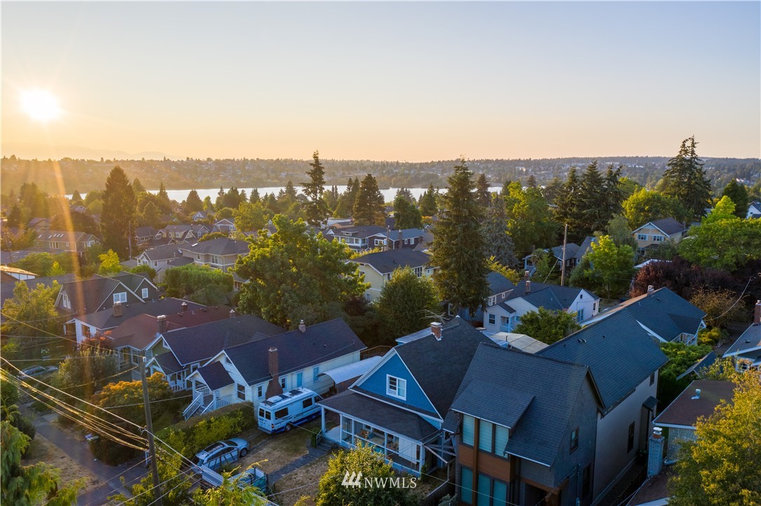 2334 North 57th Street Seattle, WA 98103 - Photo 24 of 25