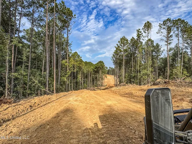 $2,044,775 | 222 Beaverdam Road, Camden, MS 39045