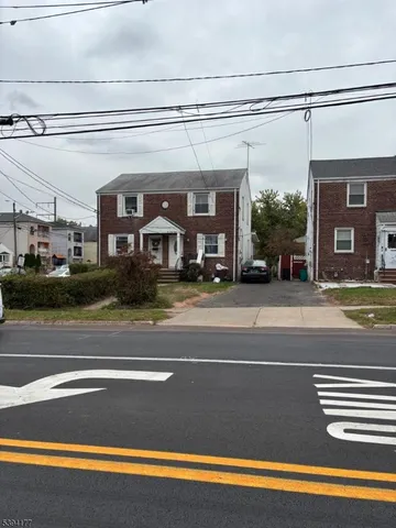 $375,000 | 1036 8 South Elmora Avenue, Elizabeth, NJ 07202