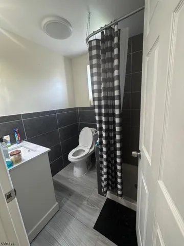 $375,000 | 1036 8 South Elmora Avenue, Elizabeth, NJ 07202