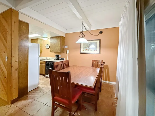 $225,000 | 196 114 Rockledge Ln Lake, Lake Arrowhead, CA 92352