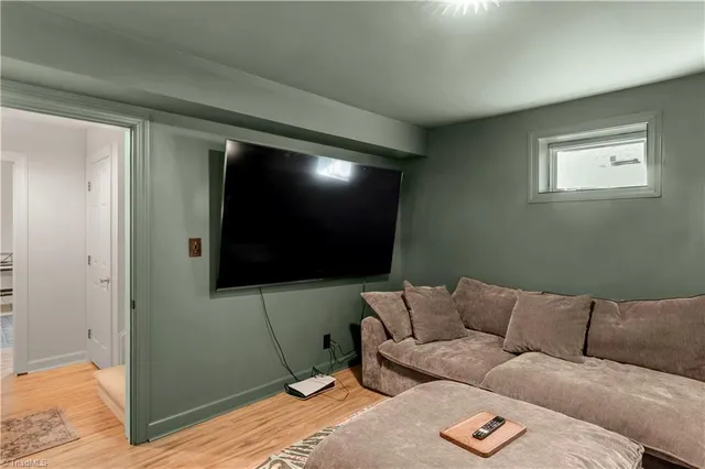 $575,000 | 325 Stonebrook Lane, Winston-Salem, NC 27104